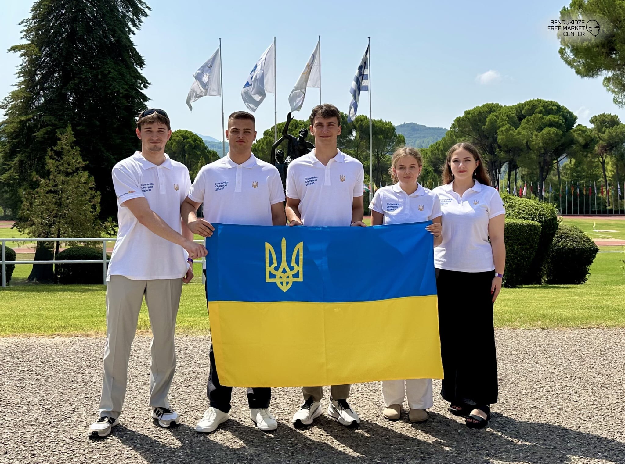 Школяр зі Львова виборов золоту медаль за 5-те місце на міжнародному фіналі Економічної Олімпіади!